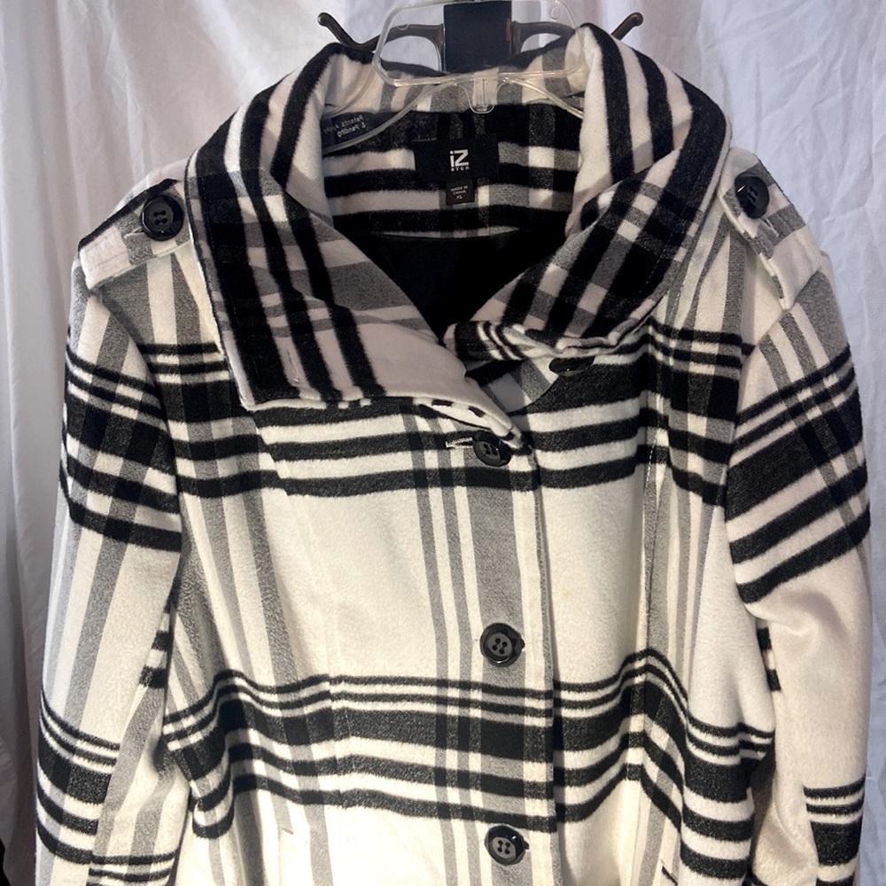 IZ Boyer Woman’s winter